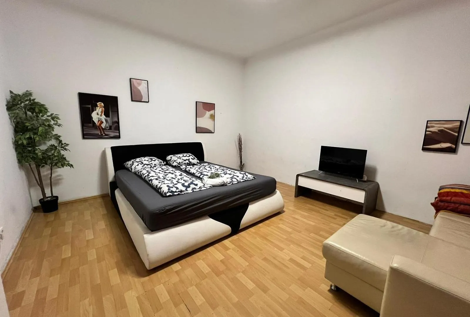 Sweet 1Br Apartment, Enkplatz U3 15Min To Center Wiedeń 0*,  Austria
